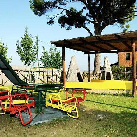 Near Trasimeno With Pool Holiday home *